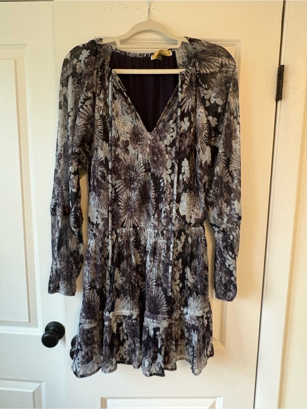 Long Sleeve Floral V-Neck Tiered Dress in Navy and Gray